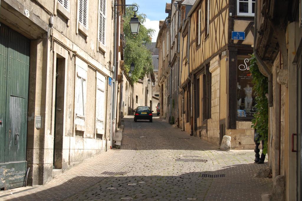 Hotel Saint Jean Bourges Exterior foto